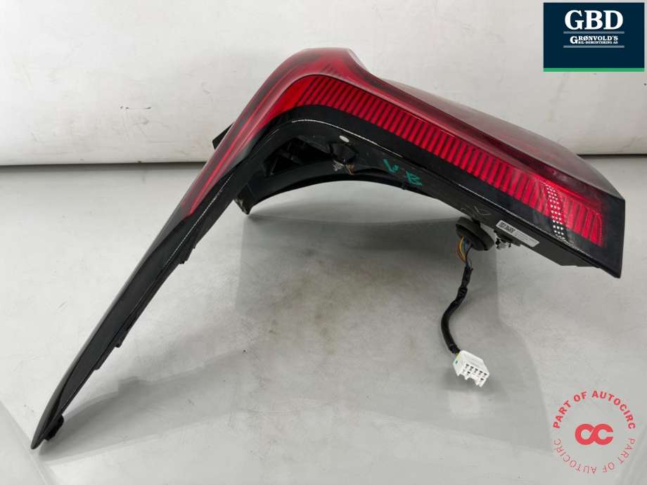 Baklykt venstre til Hongqi E-HS9 2022-->>  (3716035QR03A|)