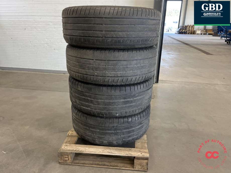 Hjulsett aluminium sommer til Hyundai Tucson 2015-2020  (NOKIAN TYRES NORDMAN|245-45ZR19 3MM|7|5JX19H2 ET53|PROD 1221)