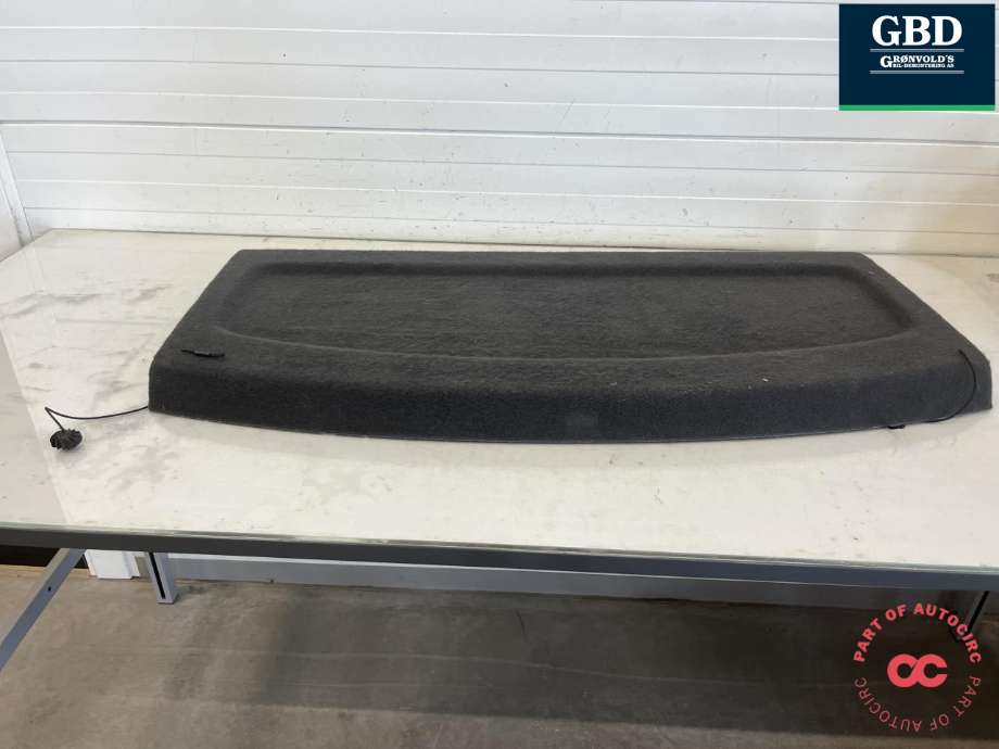 Hattehylle til VW Golf VI 2008-2012 (1K6 867 769 E 7T8|)