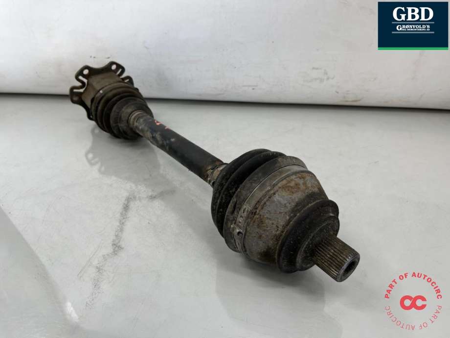 Drivaksel venstre foran, diesel/automat til Audi A6 2008-2011 (Type III, Fase 2) (C6) (C6) (4F0 407 271 J|4F0 407 451  X|)