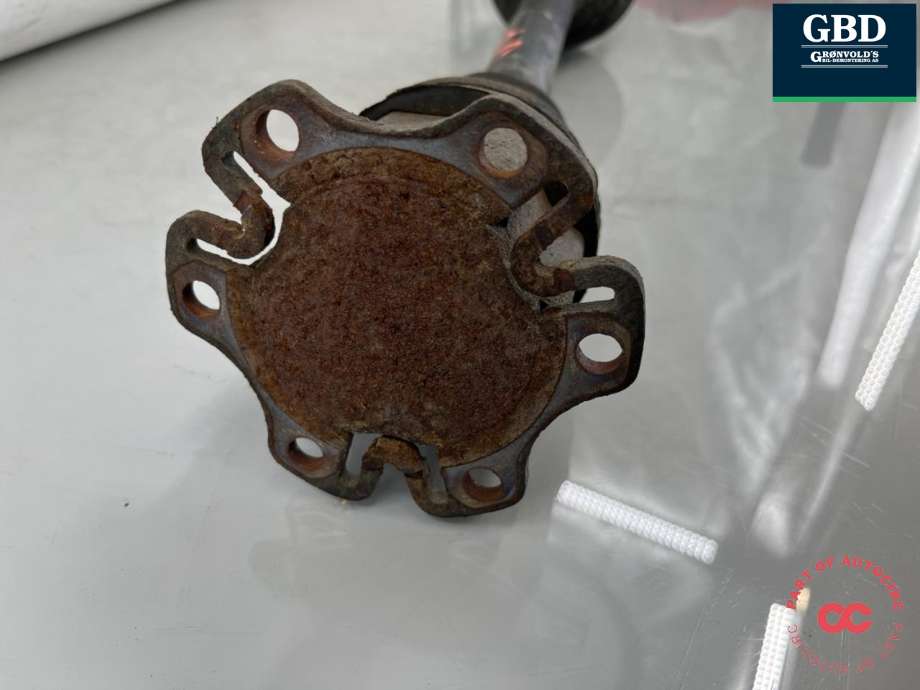 Drivaksel venstre foran, diesel/automat til Audi A6 2008-2011 (Type III, Fase 2) (C6) (C6) (4F0 407 271 J|4F0 407 451  X|)