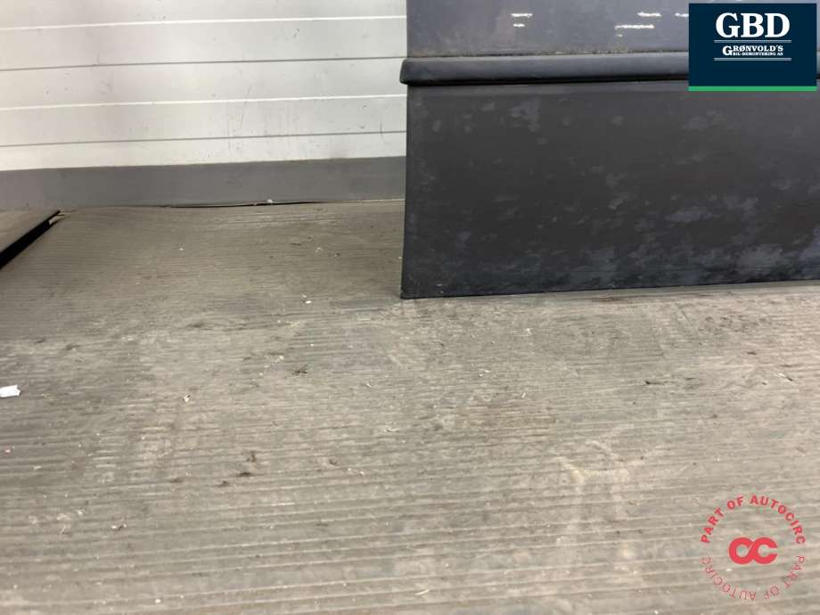 Dør høyre foran til BMW X5 2007-2013 (E70) (E70) (41 51 7 211 424|)