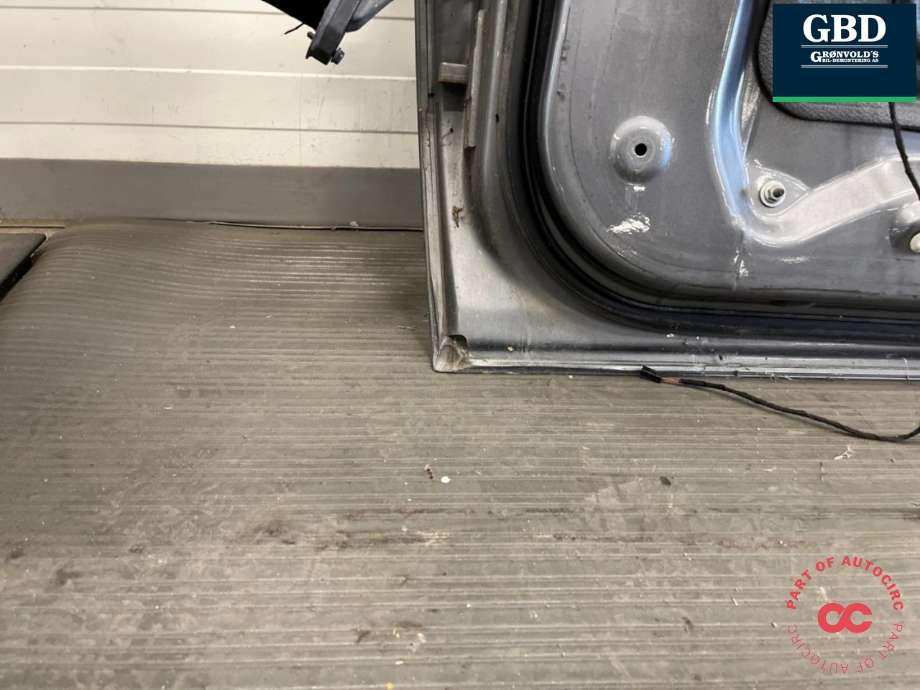 Dør høyre foran til BMW X5 2007-2013 (E70) (E70) (41 51 7 211 424|)