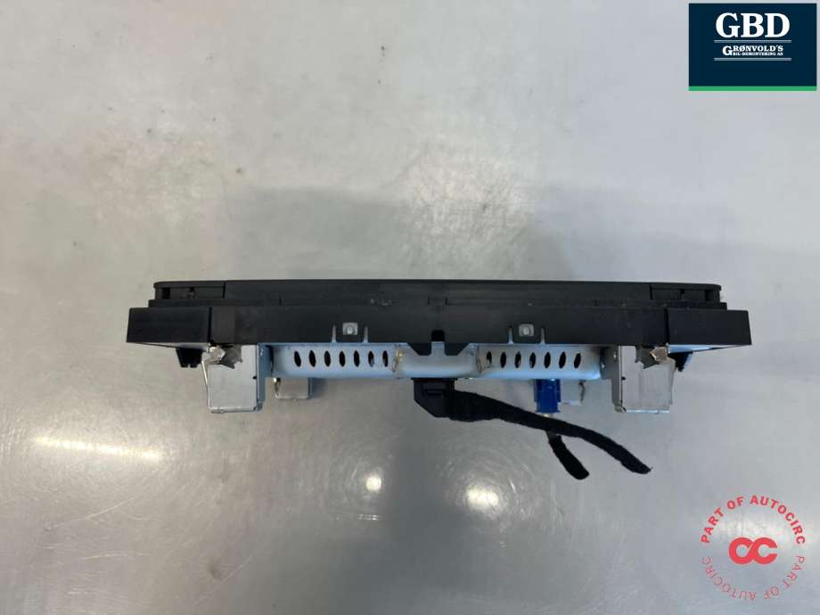 Bilstereo navigasjon skjerm til VW Touran 2015-2021 (Type II)  (|3G0919605D)