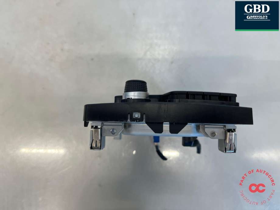 Bilstereo navigasjon skjerm til VW Touran 2015-2021 (Type II)  (|3G0919605D)