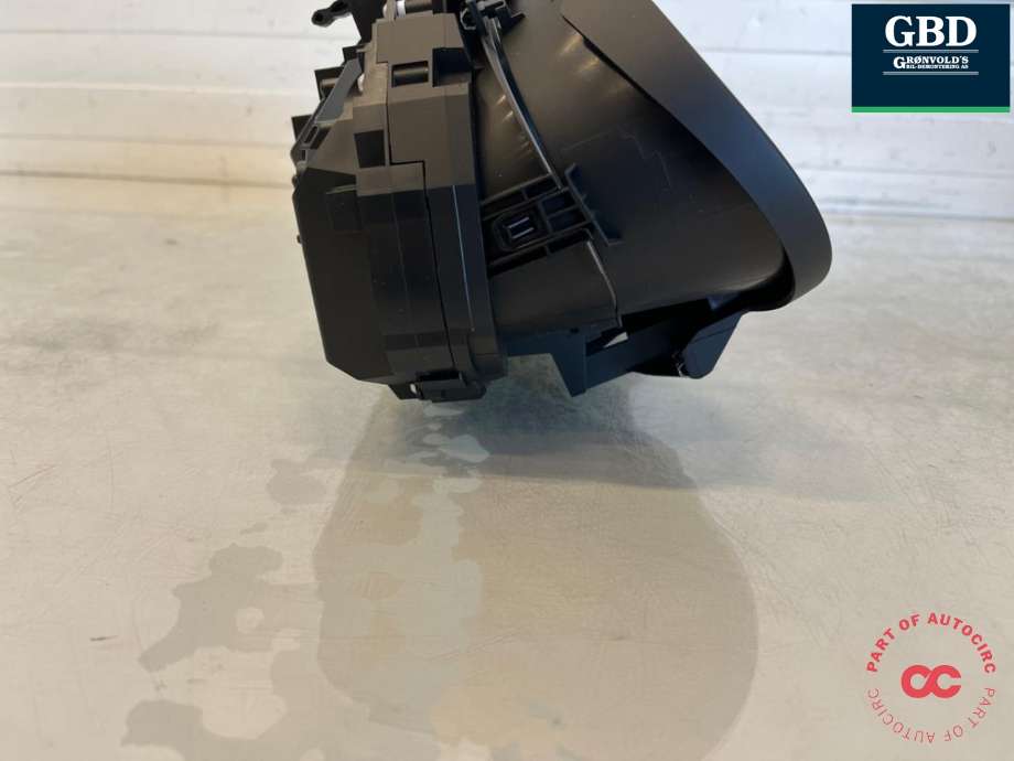 Instrumentpanel til Škoda Octavia 2017-2020 (Type III, Fase 2)  (|5E0920790A)