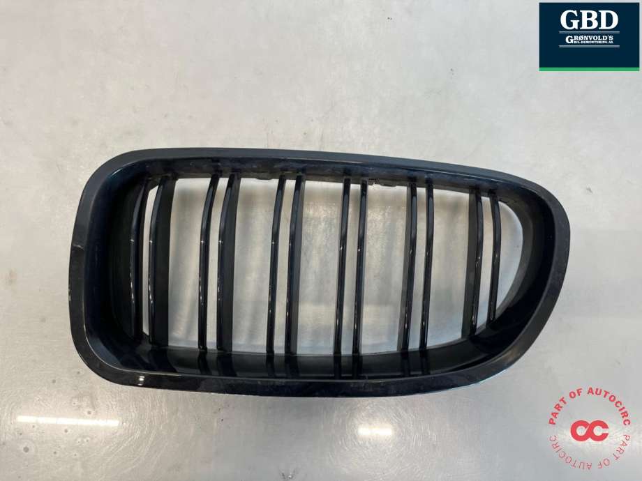 Grill høyre til BMW 5-Serie 2010-2017 (F10/F11) (F10/F11) (51 13 7 203 650|51 13 7 200 728|)