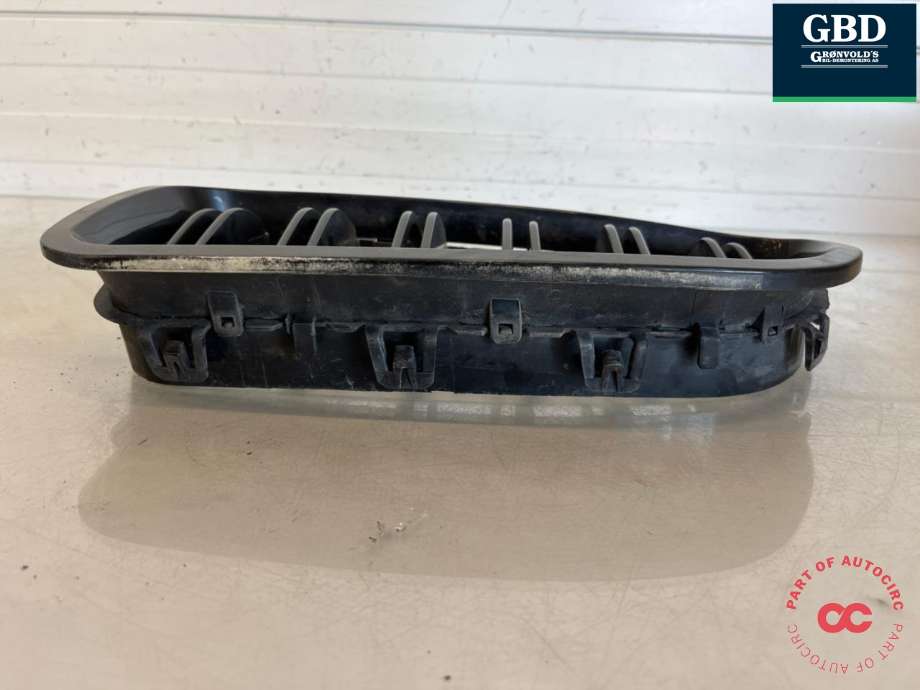 Grill høyre til BMW 5-Serie 2010-2017 (F10/F11) (F10/F11) (51 13 7 203 650|51 13 7 200 728|)