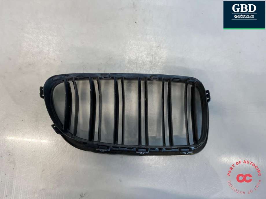 Grill høyre til BMW 5-Serie 2010-2017 (F10/F11) (F10/F11) (51 13 7 203 650|51 13 7 200 728|)