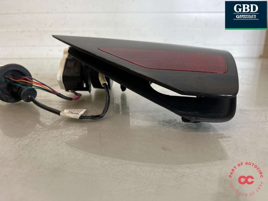 Ladeluke karosseri elbil til Tesla Model Y 2021-2024 (Type I)  (1505514-00-D|)