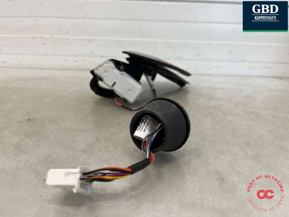 Ladeluke karosseri elbil til Tesla Model Y 2021-2024 (Type I)  (1505514-00-D|)