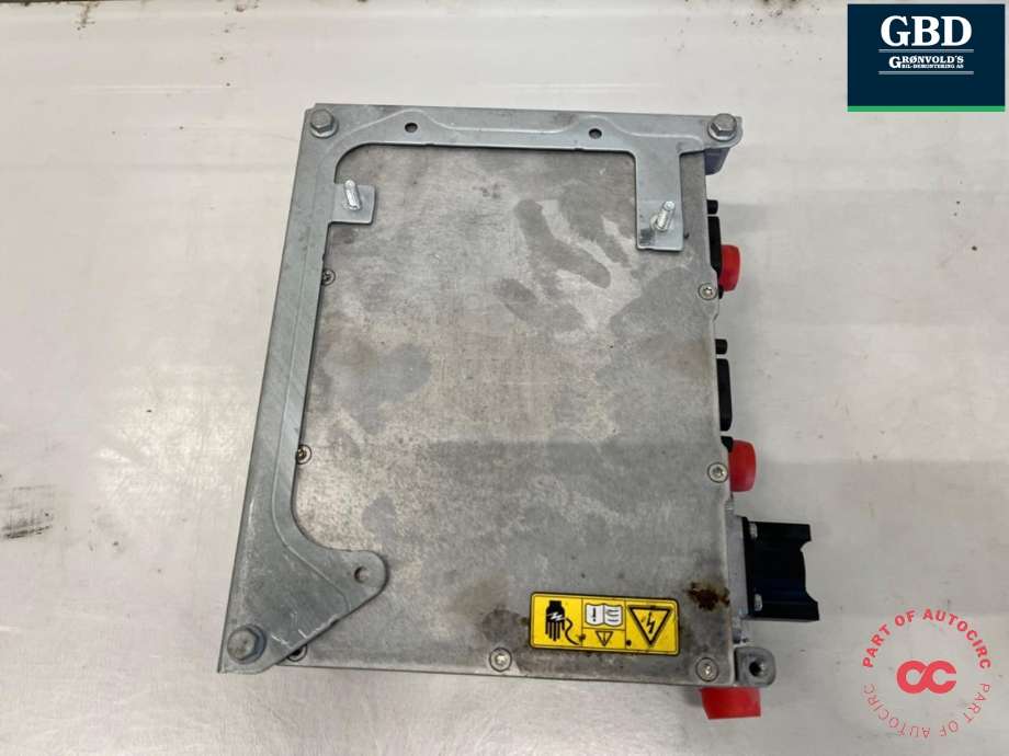 Batterilader (OBC - On Board Charger) til Mercedes C-Klasse 2014-2018 (Fase 1) (W205) (W205) (A 000 900 59 09|A 000 900 11 08|)