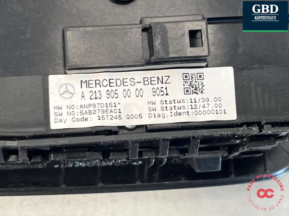 Bryter ruteheis førerdørspanel til Mercedes C-Klasse 2014-2018 (Fase 1) (W205) (W205) (A 205 905 52 20  9051|A 213 905 00 00  9051|)