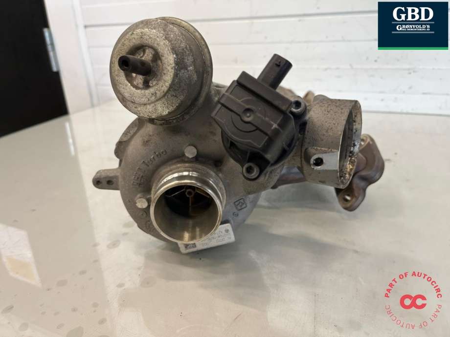 Turbo til Mercedes C-Klasse 2014-2018 (Fase 1) (W205) (W205) (A 274 090 33 00|A 274 090 35 80|)