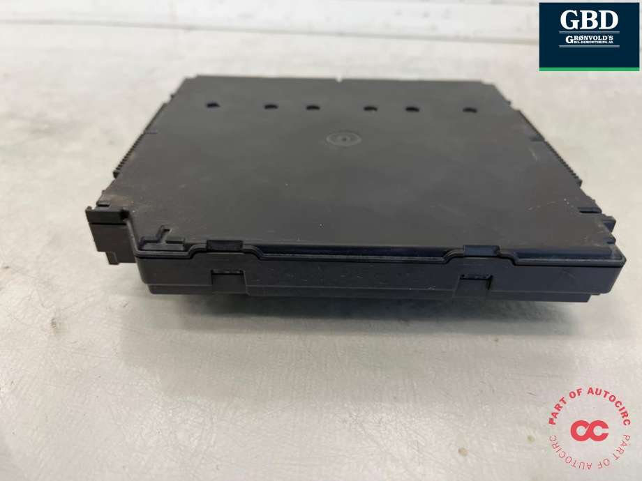 Styreenhet comfort (BCM) til VW Caddy 2010-2015 (Type III, Fase 2)  (5K0 937 087 AC Z15|5K0 937 086 S|)