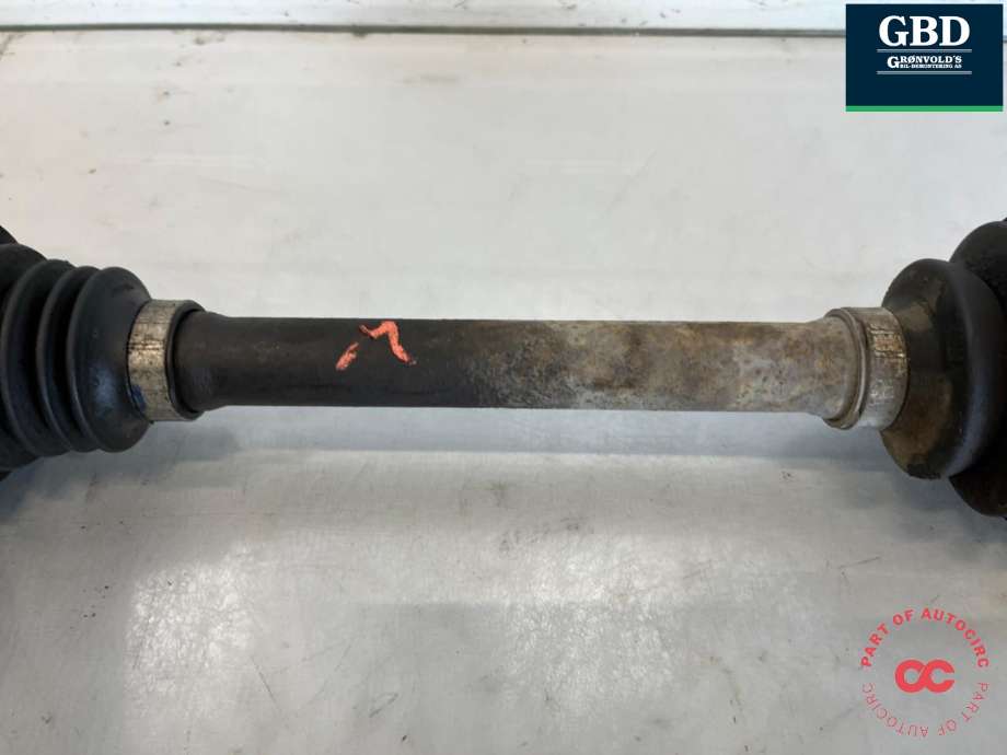 Drivaksel venstre foran, diesel/manuell til Opel Vivaro B 2014-2019  (93453896|)