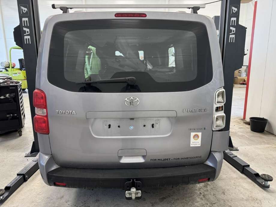 Toyota Proace 2016-->> (Type II) , Motorkode: ZK01, Girkassekode: 