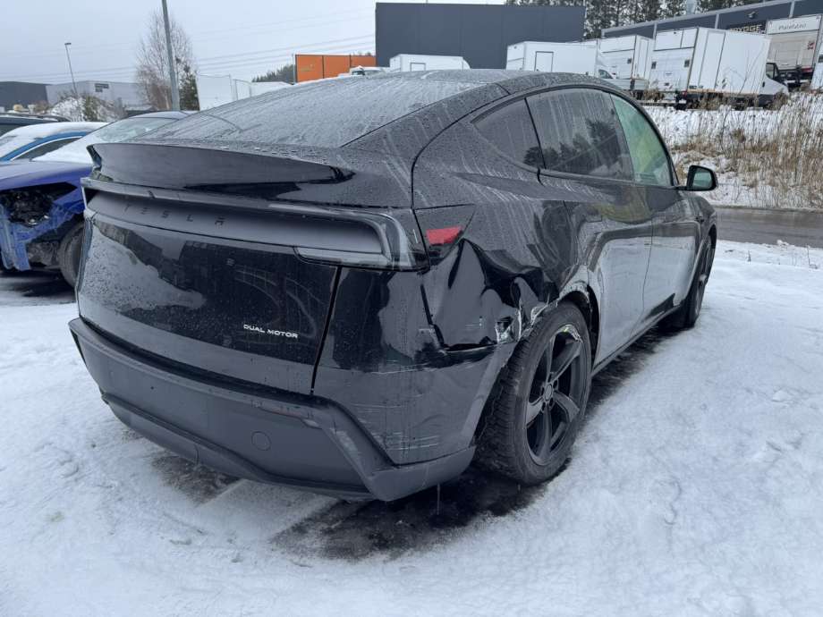 Tesla Model Y 2024-->> (Type II) delebil , Motorkode: 3D3|4D3, Girkassekode: 