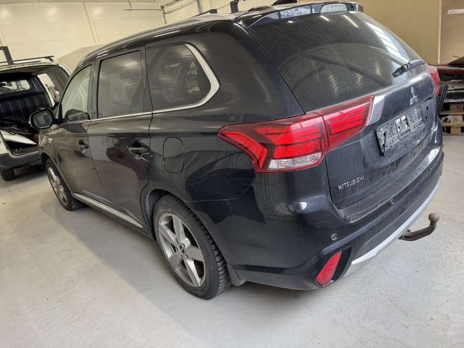 Mitsubishi Outlander 2015-->> (Type III, Fase 2) delebil , Motorkode: 4B11|S61|Y61, Girkassekode: 