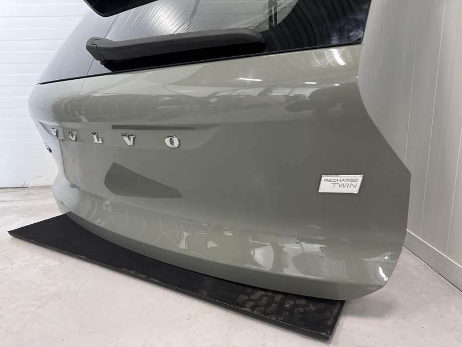Bakluke til Volvo XC40 2018-2024  (32357927|40011957|32384513)