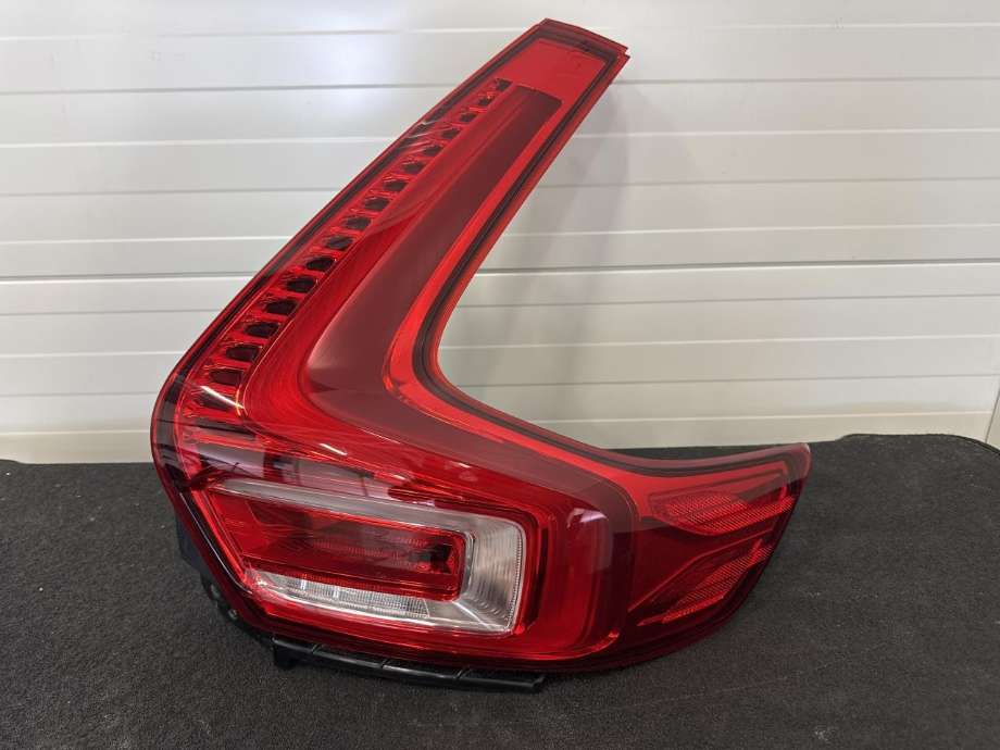 Baklykt høyre til Volvo XC40, 2018-2024  (31446791)
