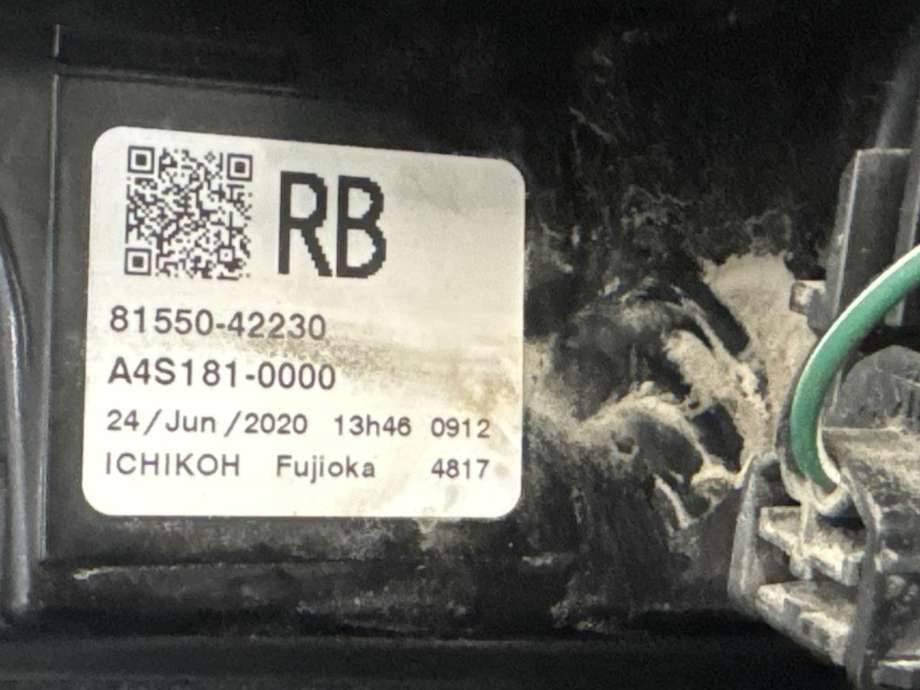 Baklykt høyre ytre til Toyota RAV4 2019-->> (Type V)  (81550-42230|)