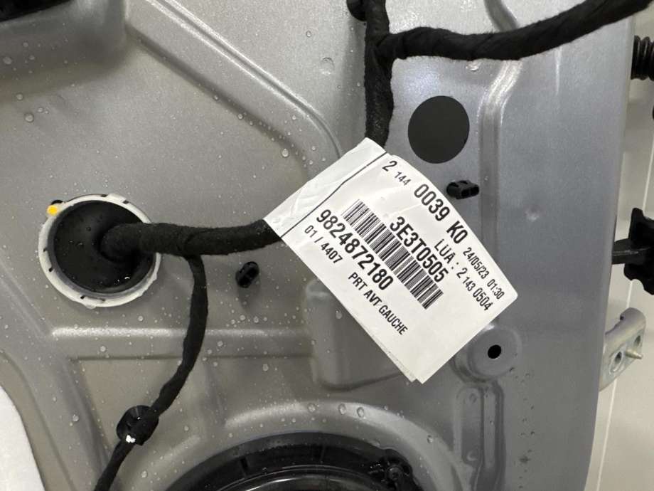Dør venstre foran til Toyota Proace 2016-->> (Type II)  (SU001A4542|SU001B5053|)