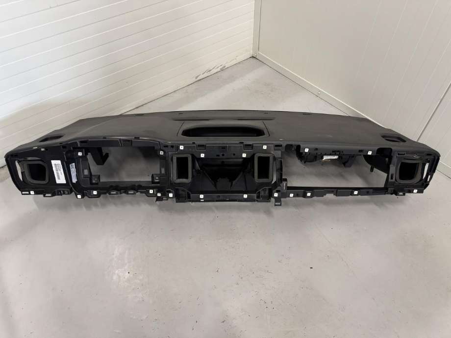 Dashbord til Toyota Proace 2016-->> (Type II)  (SU001A7424|SU001A6208|)