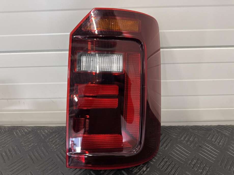 Baklykt høyre til VW Caddy, 2020-->> (Type IV) (2K1 945 096 AA)
