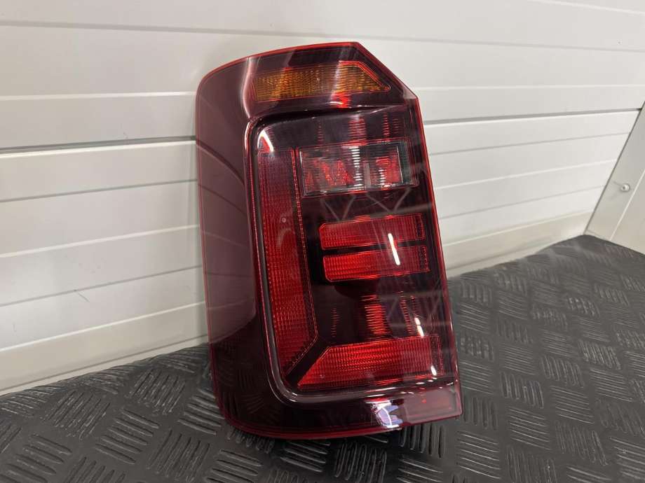 Baklykt venstre til VW Caddy, 2020-->> (Type IV) (2K1945095P)
