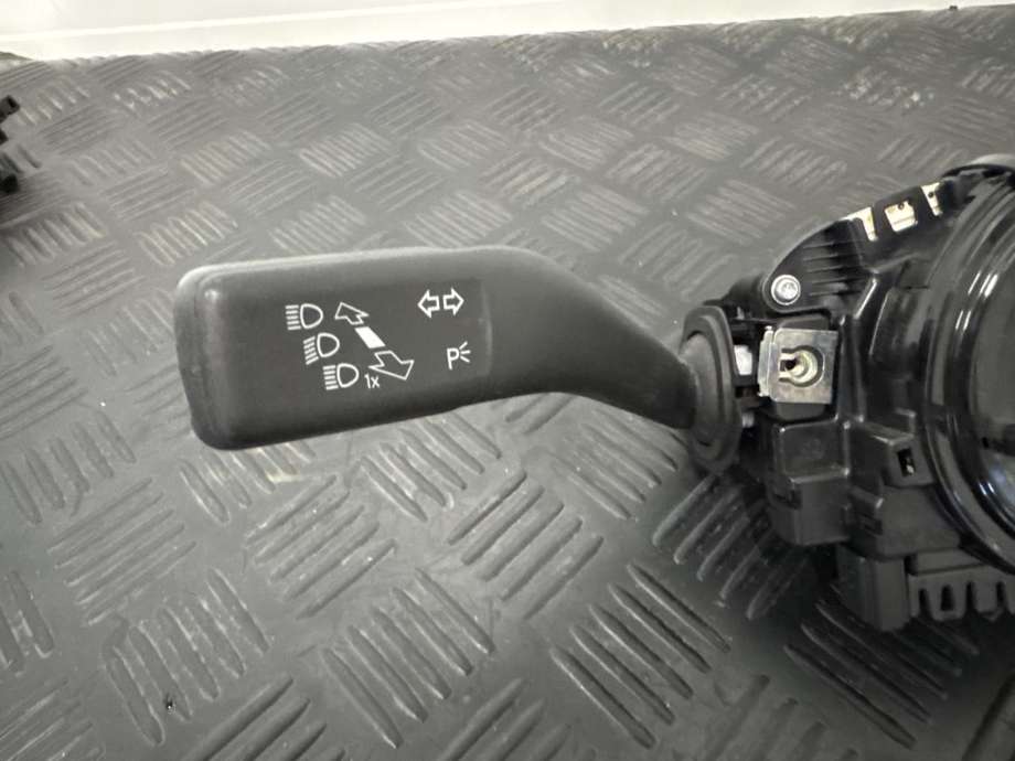Bryter combi til VW Caddy 2020-->> (Type IV) (5K0953502K|)