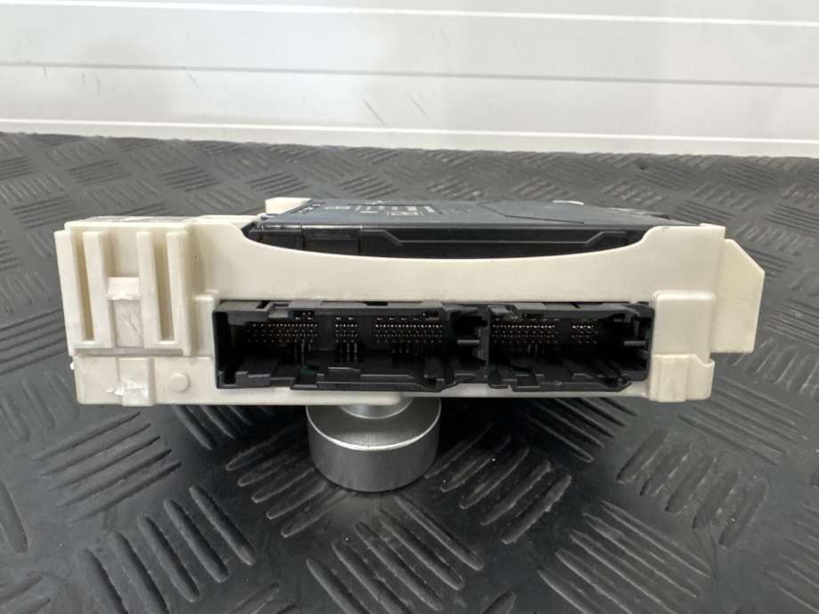 Styreenhet comfort (BCM) til Toyota RAV4 2019-->> (Type V)  (89221-42420|)
