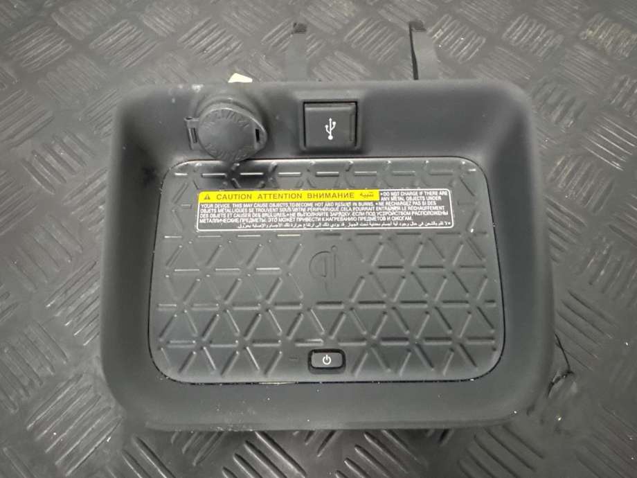 Dashbord telefon til Toyota RAV4 2019-->> (Type V) (861C042011C1|)
