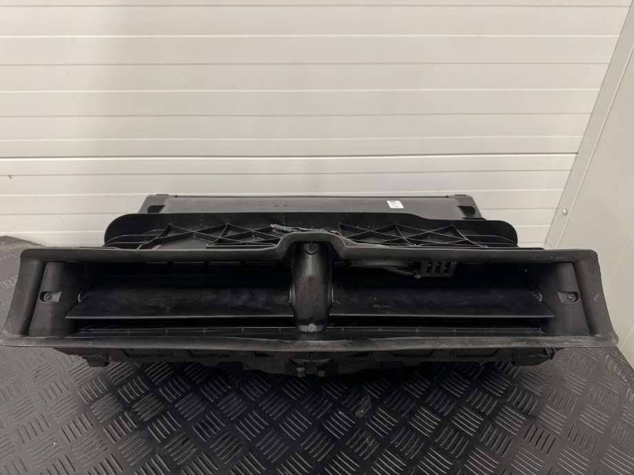 Radiatorpakke til Tesla Model Y 2024-->> (Type II) (1493995-00-C|)
