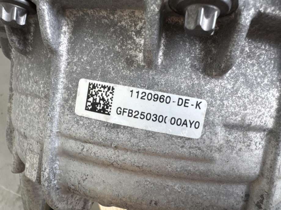 Motor elbil foran til Tesla Model Y 2024-->> (Type II)  (1120960-DE-K|)