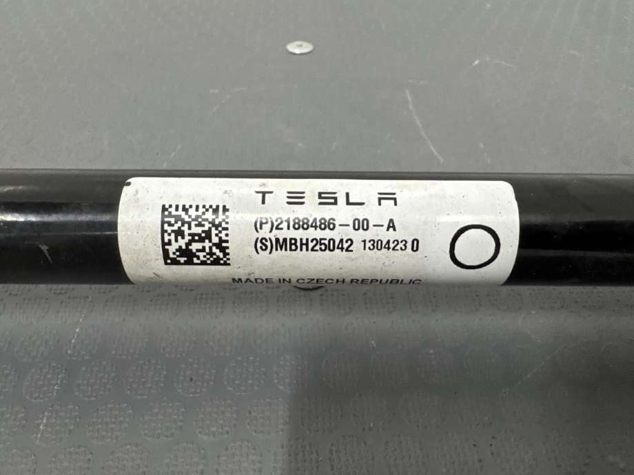 Stabilisatorstag bak til Tesla Model Y 2024-->> (Type II) (2188486-00-A|)