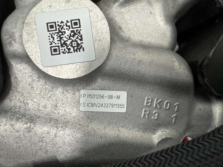 Aircondition kompressor elbil til Tesla Model Y 2024-->> (Type II) (1501256-98-M|)