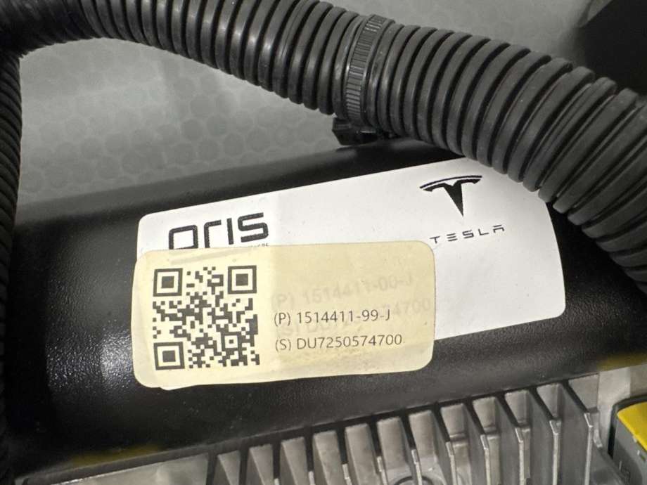 Towbar til Tesla Model Y 2024-->> (Type II)  (151441199J|)