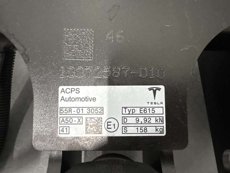 Towbar til Tesla Model Y 2024-->> (Type II)  (151441199J|)