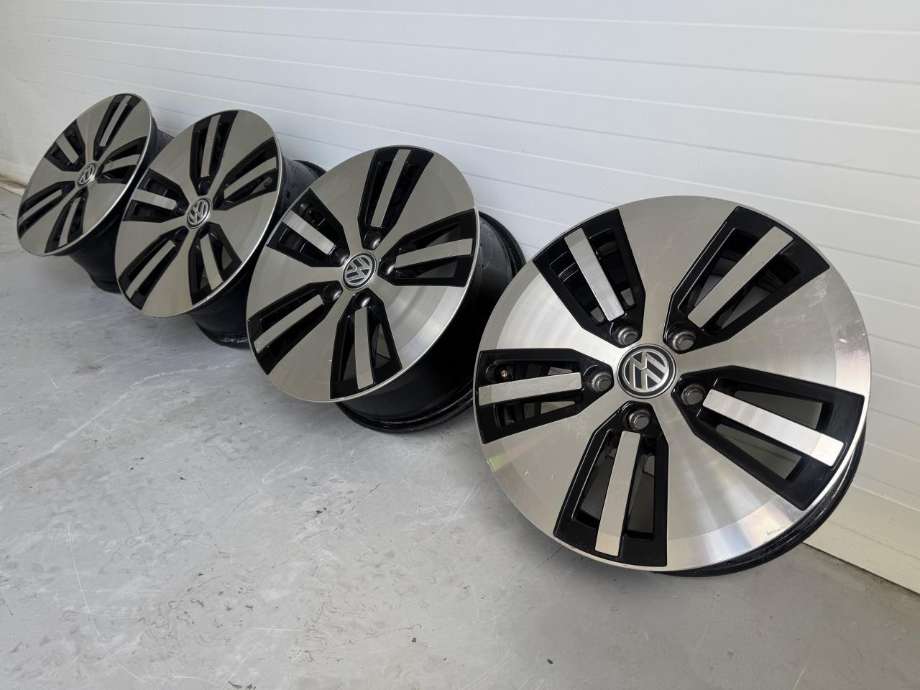Felgsett aluminium til VW e-Golf 2017-2020 (Fase 2)  (6|5JX16 ET46|5GE601025|)
