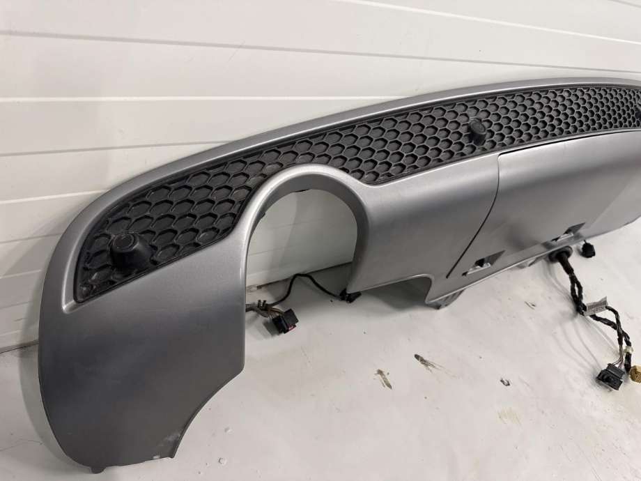 Spoiler bak til Audi Q5 2012-2017 (Type I, Fase 2)  (8R0807833H|)