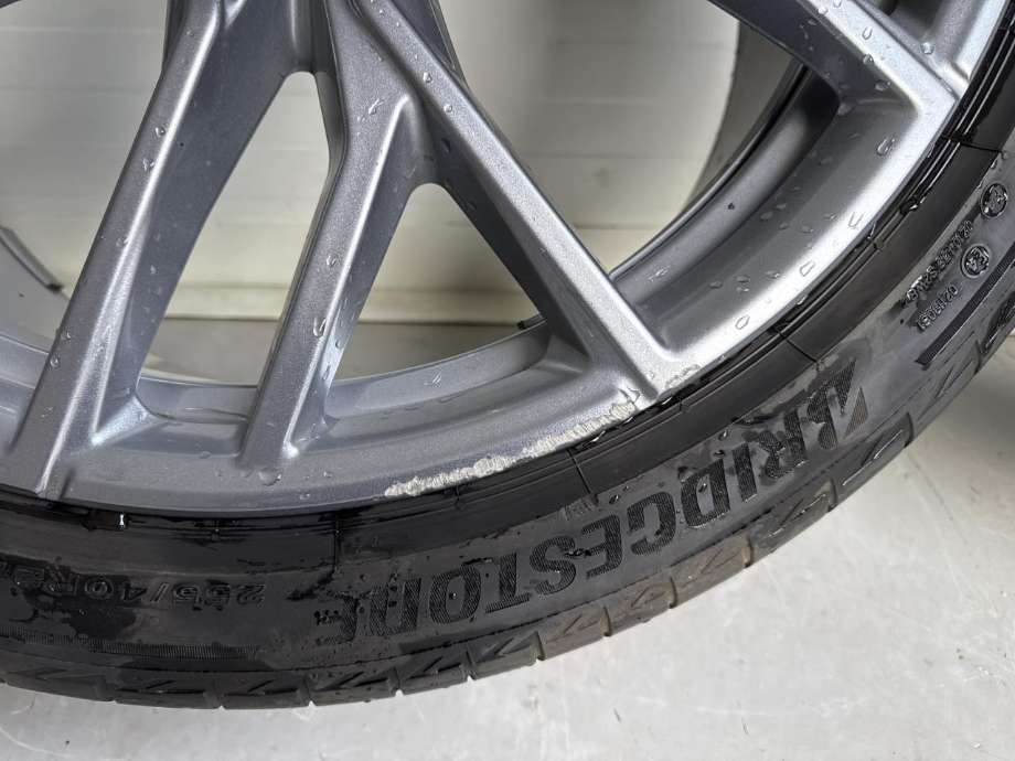Hjulsett aluminium sommer til Audi Q4 e-tron 2021-->> (89A601025H|89A601025T|)