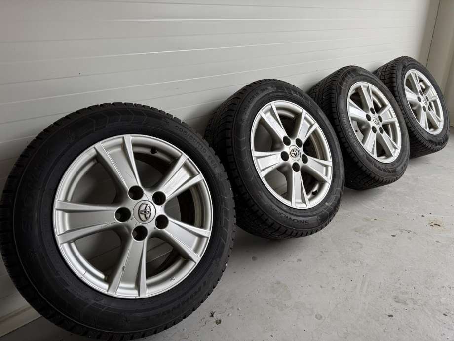 Hjulsett aluminium vinter til Toyota Auris 2013-2015 (Type II, Fase 1) (205/60/16 96R|(DATO 3024) 6MM|)