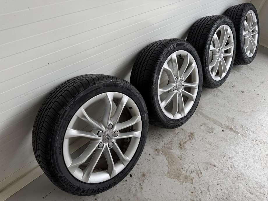 Hjulsett aluminium sommer til Audi Q3 2011-2014 (Type I, Fase 1)  (NY DEKK  225/45/18  95Y|7|01X18 ET43|DATO (0725))