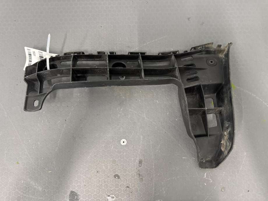 Støtfanger bak feste til VW Caddy 2020-->> (Type IV) (2K5807394A|)