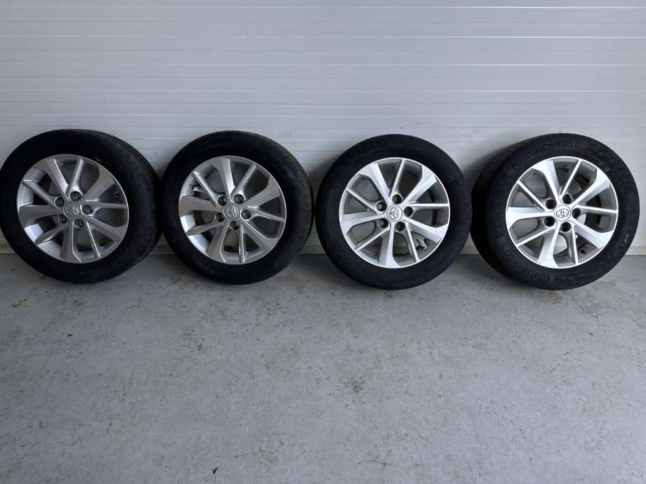Hjulsett aluminium sommer til Toyota Auris 2013-2015 (Type II, Fase 1) (CONTINENTAL 205/55/16|16X6|5 ET45|DATO: 02/20 4MM)