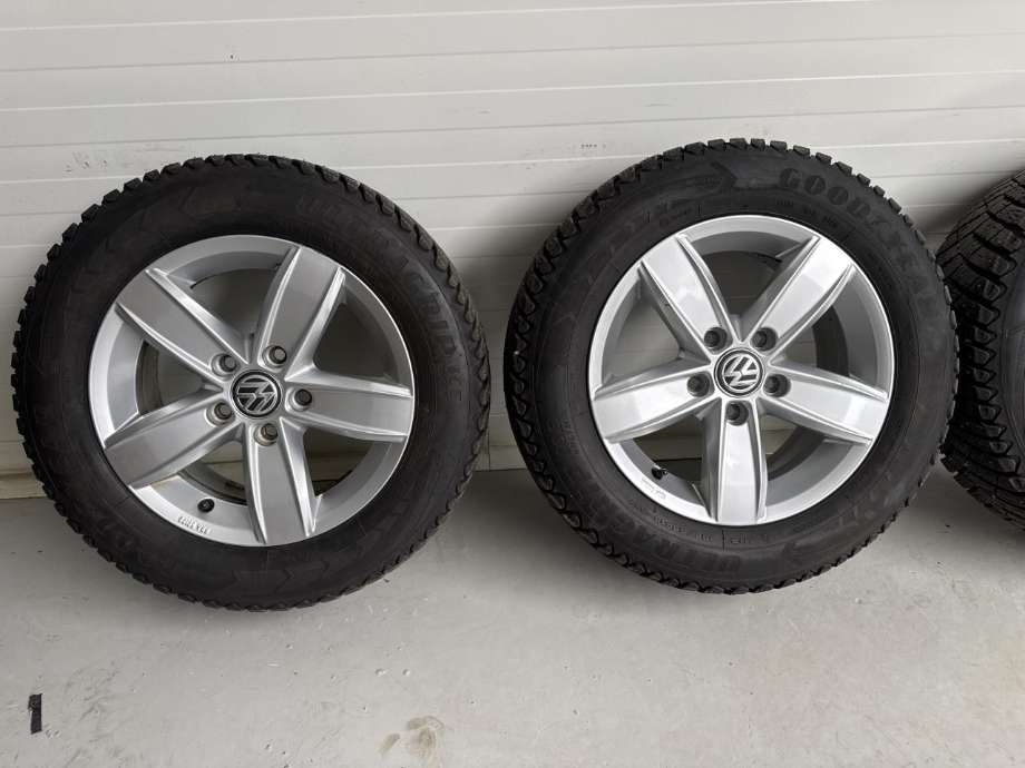 Hjulsett aluminium vinter til VW e-Golf 2017-2020 (Fase 2) (195/65/15 95T|6JX15 ET43|DATO:37/23| 6MM)