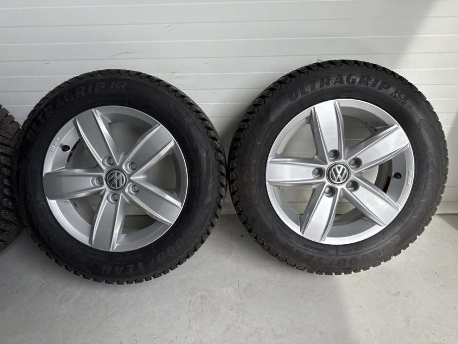 Hjulsett aluminium vinter til VW e-Golf 2017-2020 (Fase 2) (195/65/15 95T|6JX15 ET43|DATO:37/23| 6MM)