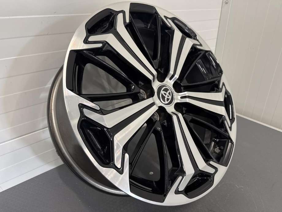 Felg aluminium til Toyota RAV4 2019-->> (Type V) (|19X7|5J ET40)