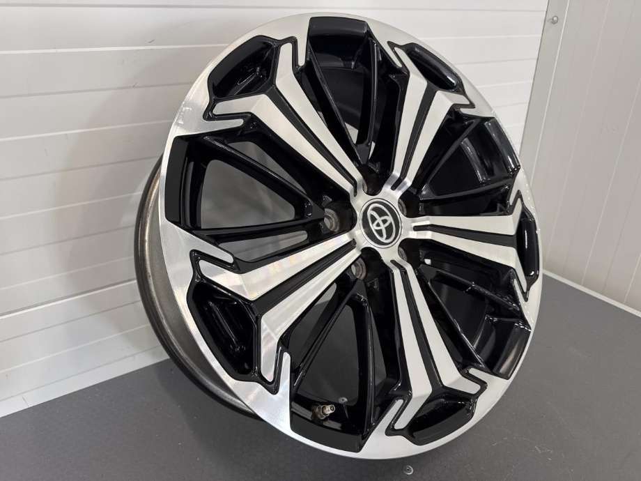 Felg aluminium til Toyota RAV4 2019-->> (Type V)  (19X7|5J ET40|)